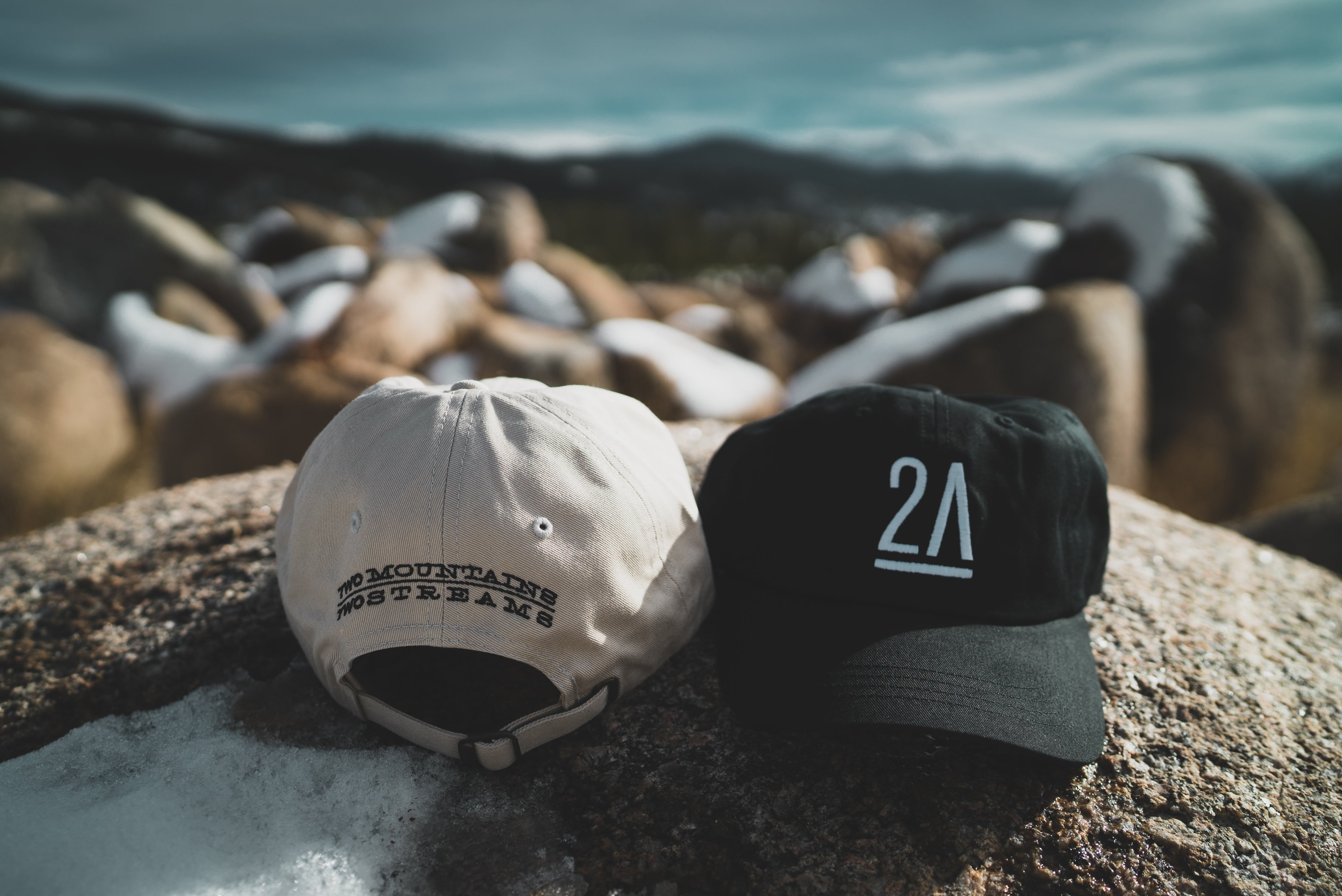 Hats – 2 Mountains 2 Streams
