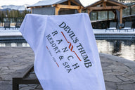 Devil's Thumb Ranch Bath Towel - 2 Mountains 2 Streams