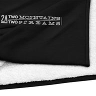 Premium Mountain Blanket - 2 Mountains 2 Streams