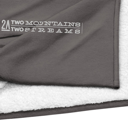 Premium Mountain Blanket - 2 Mountains 2 Streams